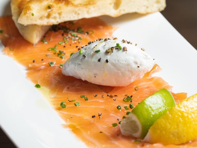 Braise Saumon fumé au bois de hêtre.jpg